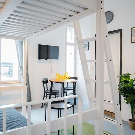 Shabby Chic Plus Self Checkin Plus Free Street Parking 柏林 外观 照片