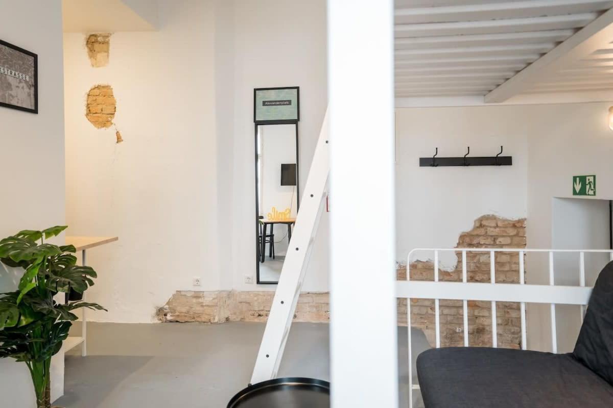 Shabby Chic Plus Self Checkin Plus Free Street Parking 柏林 外观 照片