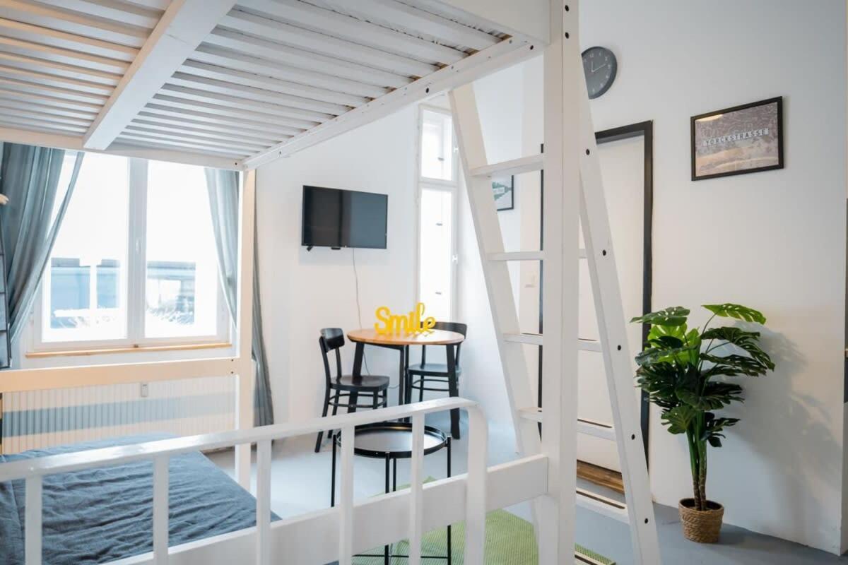 Shabby Chic Plus Self Checkin Plus Free Street Parking 柏林 外观 照片